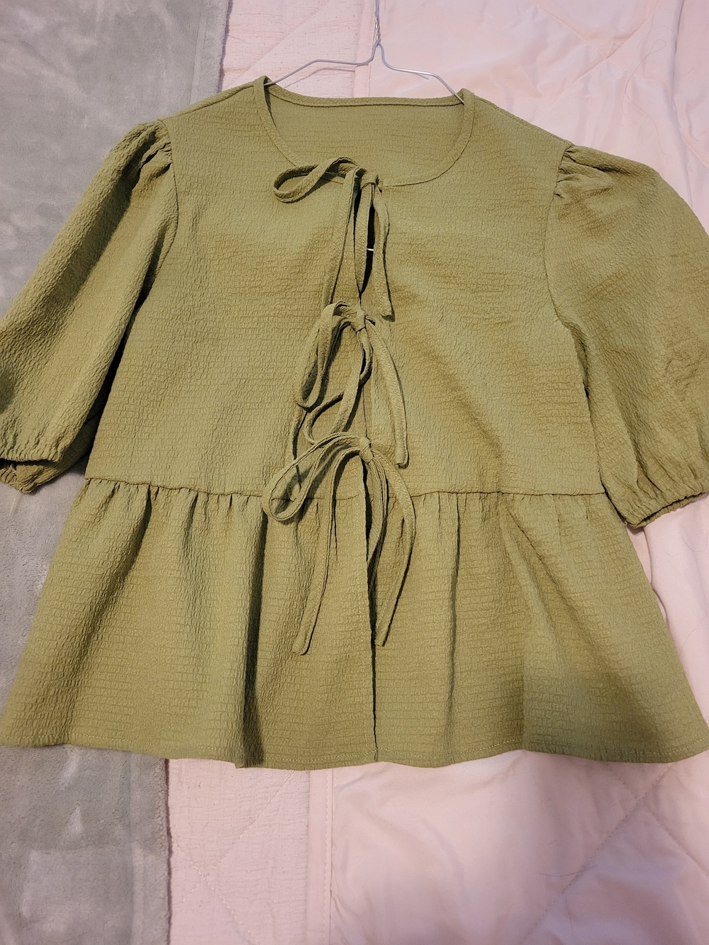 SHEIN Olive Tie-Front Peplum Tunic